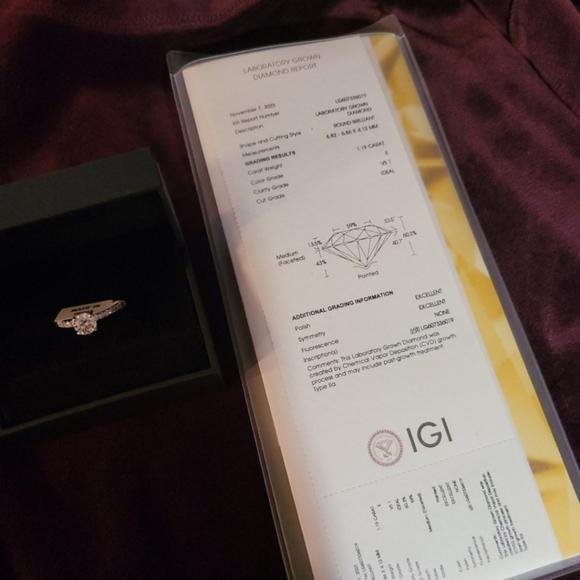 Jared Diamond Engagement Ring 3/8 ct 14k White Gold - Picture 10 of 11